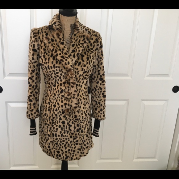 Faux Fur CAbi Josephine Coat XS - Picture 2 of 5
